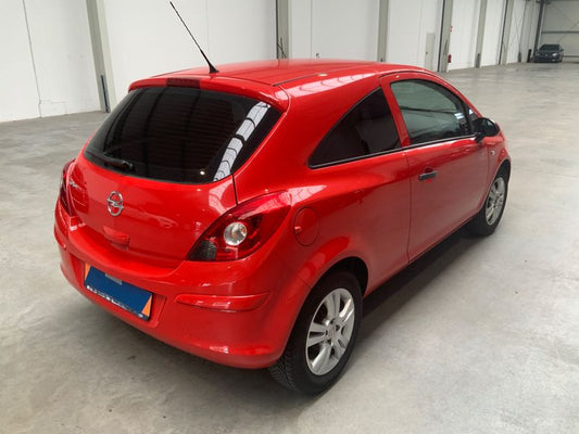 Opel Corsa 1.2 Selection 2014 – снимка 2