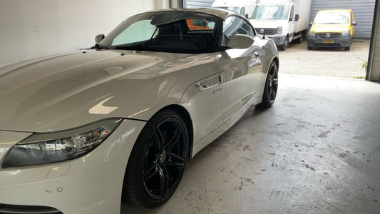 BMW Z4 sDrive 30i 2009 – снимка 2