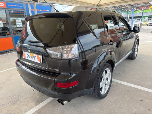 Mitsubishi Outlander 2.0 DI-D Intense 2007 – снимка 2