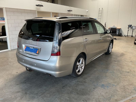 Mitsubishi Grandis 2.4 Intense 2007 – снимка 2