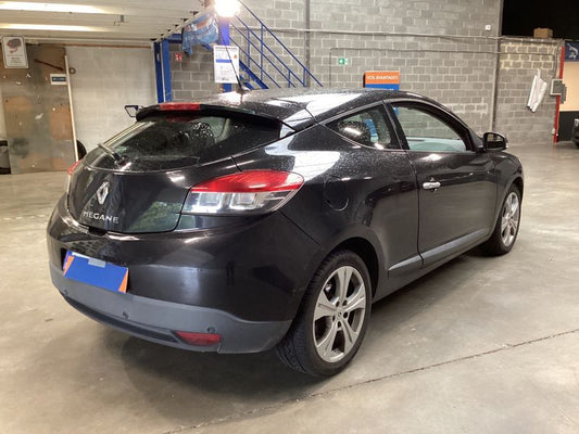 Renault Megane 1.6 Dynamique 2009 – снимка 2