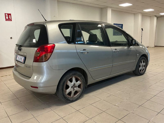 Toyota Corolla Verso 1.6 Sol 2002 – снимка 2