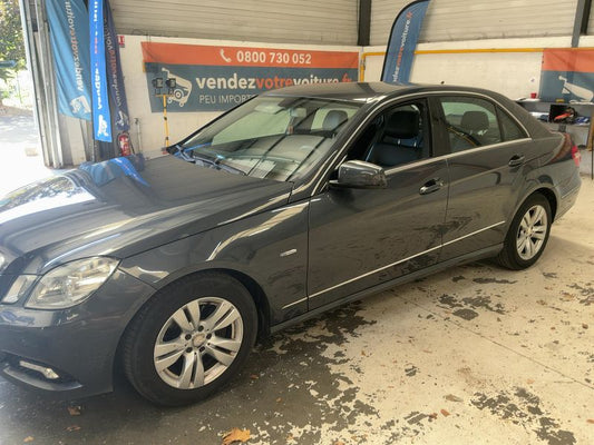 Mercedes-Benz E-Klasse E 220 CDI Avantgarde 2010 – снимка 2
