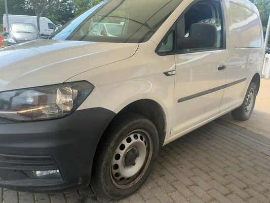 Volkswagen Caddy 2.0 TDI Kombi 4Motion BlueMotion Tech 2020 – снимка 2