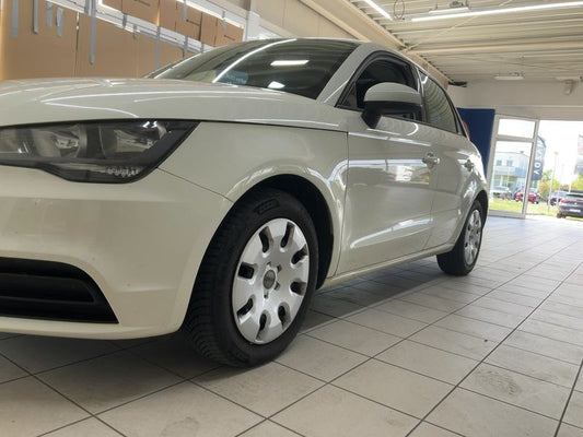 Audi A1 Sportback 1.2 TFSI Attraction 2012 – снимка 2