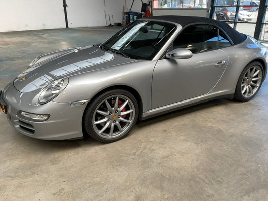 Porsche 911 997 Carrera 4S Cabrio 2005 – снимка 2