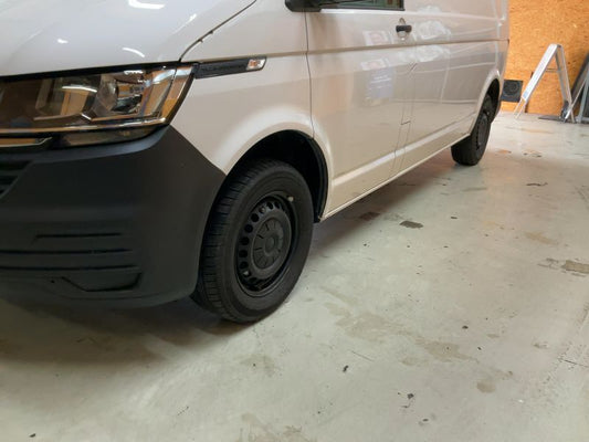Volkswagen T6 Transporter 2.0 TDI Kasten EcoProfi lang FWD 2020 – снимка 2