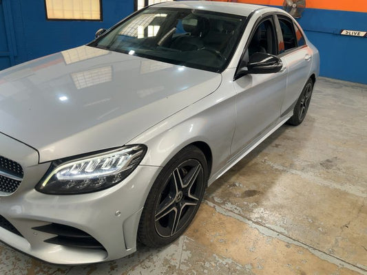 Mercedes-Benz C-Klasse C 200 d AMG Line 2019 – снимка 2