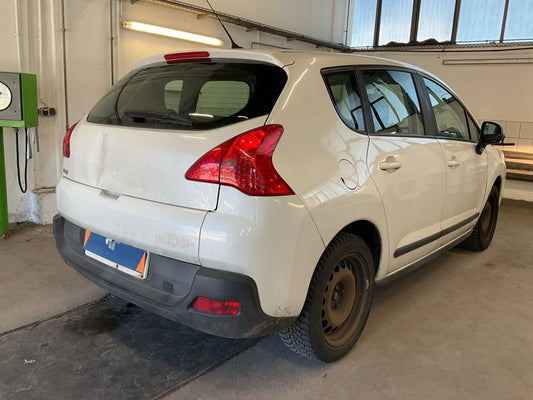 Peugeot 3008 1.6 Tendance 2010 – снимка 2