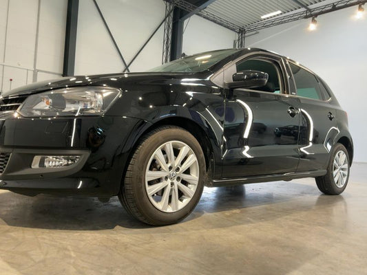 Volkswagen Polo 1.6 TDI Style 2012 – снимка 2