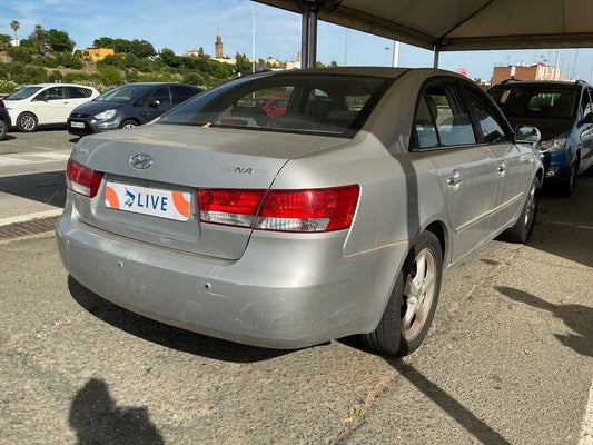 Hyundai Sonata 2.4 Style 2005 – снимка 2