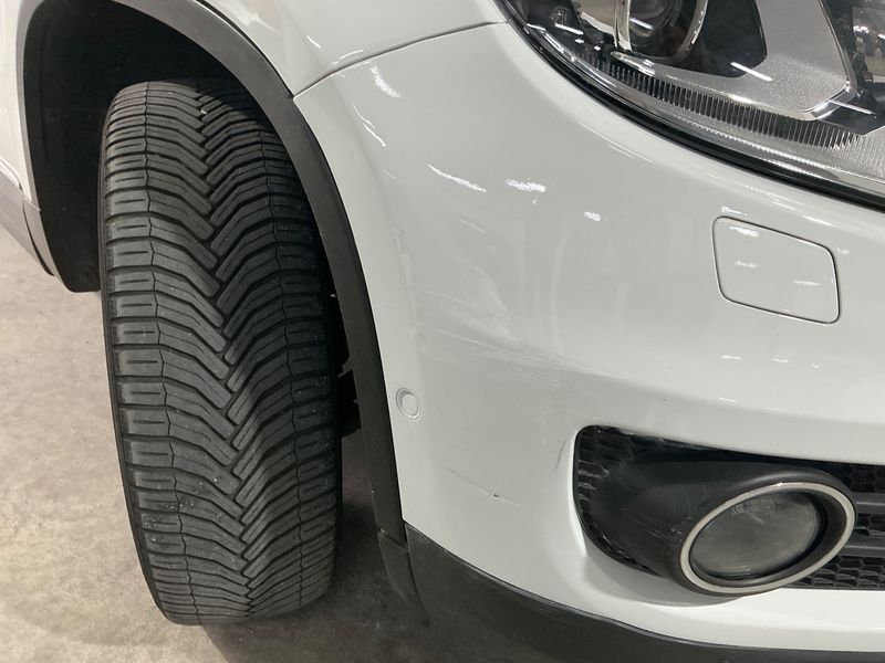 Volkswagen Tiguan 2.0 TSI 4Motion Sport 2015 – снимка 24