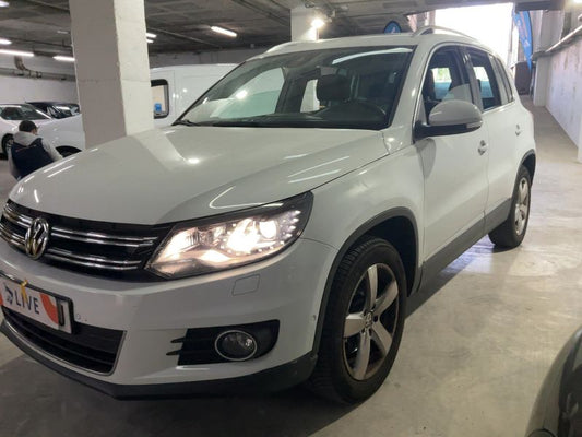 Volkswagen Tiguan 2.0 TSI 4Motion Sport 2015 – снимка 2