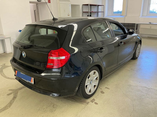 BMW 1er 118i 2011 – снимка 2