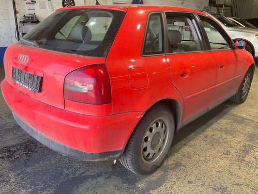 Audi A3 1.8 Turbo Attraction 2000 – снимка 2