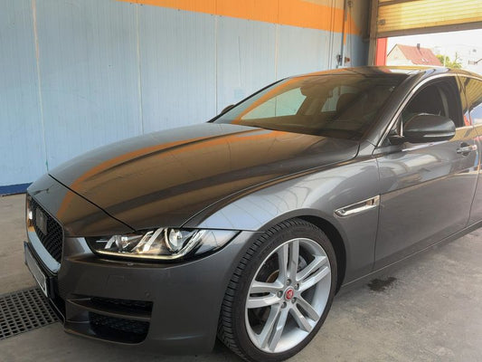 Jaguar XE 20d Portfolio 2017 – снимка 2