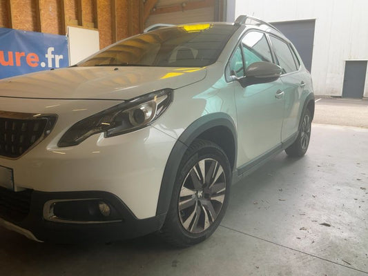 Peugeot 2008 1.2 PureTech Allure 2018 – снимка 2