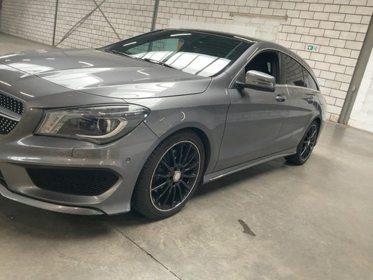 Mercedes-Benz CLA-Klasse CLA 220 Shooting Brake AMG Line 2016 – снимка 2