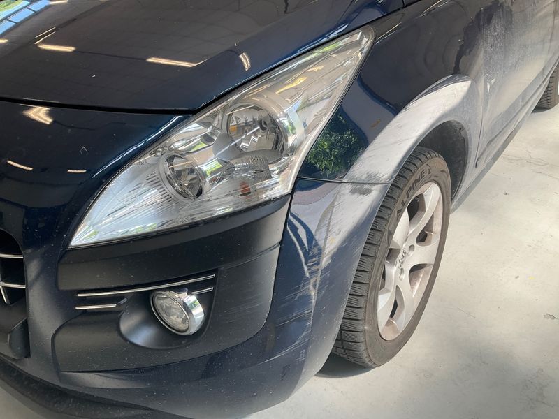Peugeot 3008 2.0 HDi Premium 2011 – снимка 29