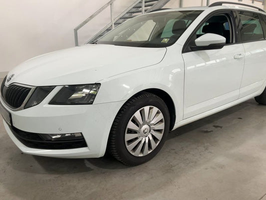 Skoda Octavia 2.0 TDI Ambition 2017 – снимка 2
