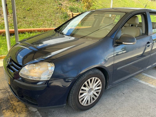 Volkswagen Golf V 1.9 TDI IGolf 2008 – снимка 2