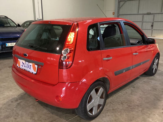 Ford Fiesta 1.6 Trend 2006 – снимка 2