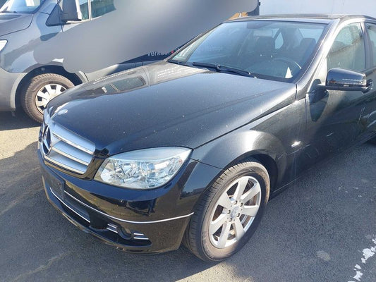Mercedes-Benz C-Klasse C 180 CGI BlueEfficiency Classic 2010 – снимка 2