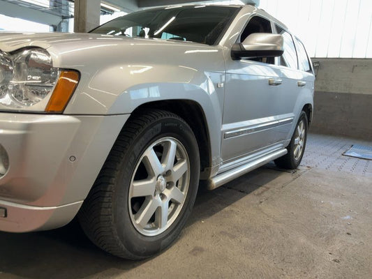 Jeep Grand Cherokee 5.7 V8 HEMI Overland 2007 – снимка 2