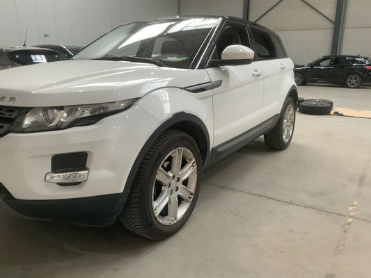 Land Rover Evoque 2.2 Td4 Pure Technik 2015 – снимка 2