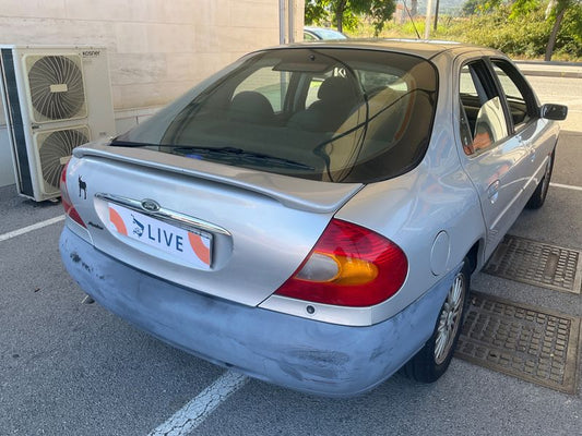 Ford Mondeo 2.0 Ghia 2000 – снимка 2