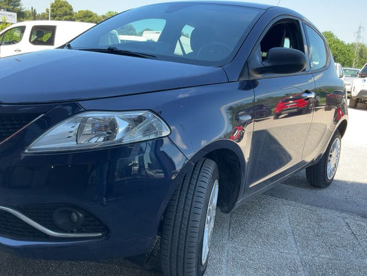 Lancia Ypsilon 0.9 TwinAir Silver 2017 – снимка 2