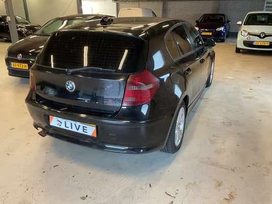 BMW 1er 116i 2009 – снимка 2