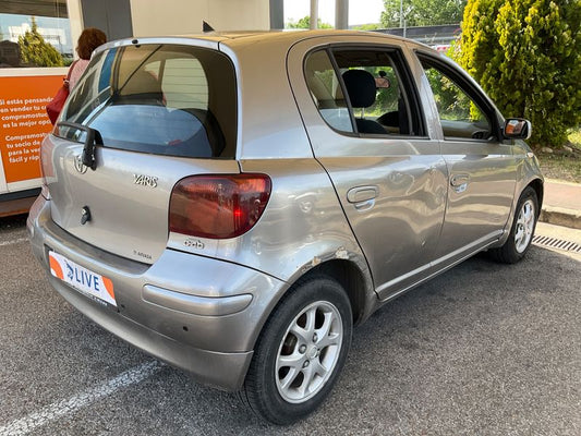 Toyota Yaris 1.4 D-4D Expo 2005 – снимка 2