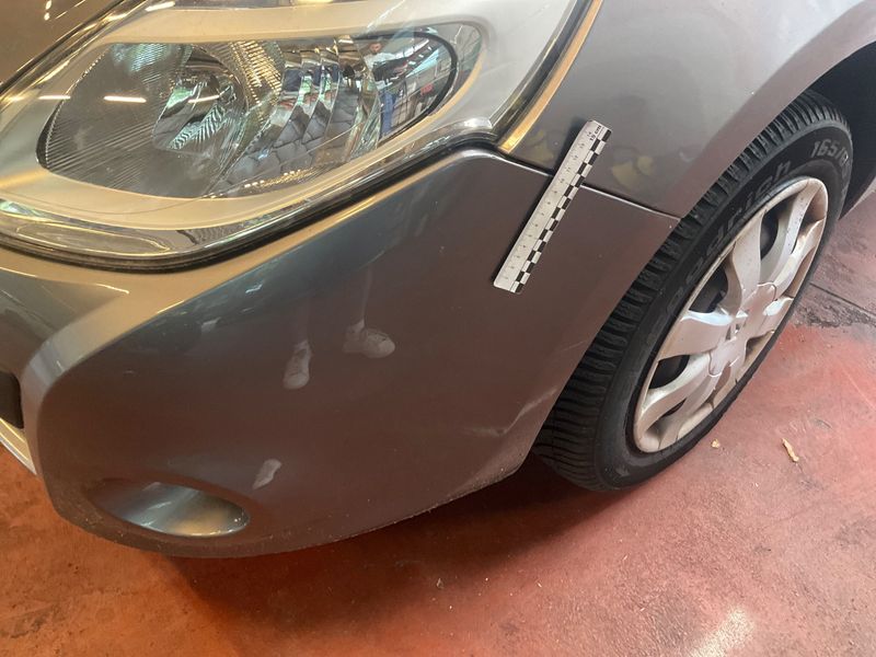Renault Clio 1.2 Collection Zen 2014 – снимка 45