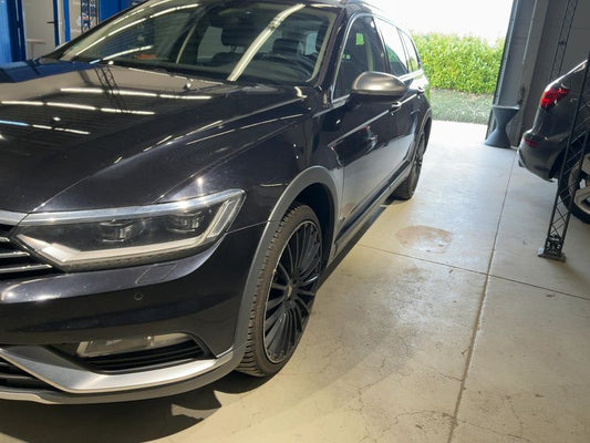 Volkswagen Passat Alltrack 2.0 TDI 4Motion BlueMotion Tech 2016 – снимка 2