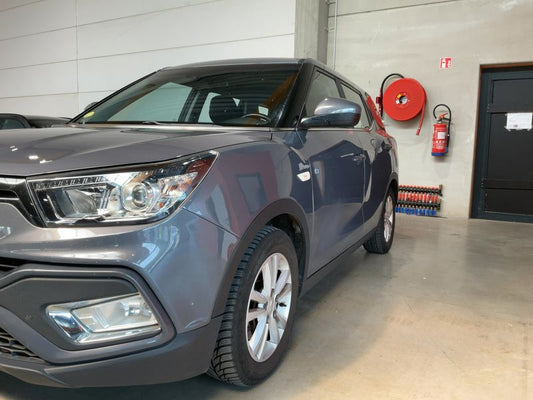 Ssangyong XLV 1.6 Turbodiesel Crystal 4x2 2018 – снимка 2