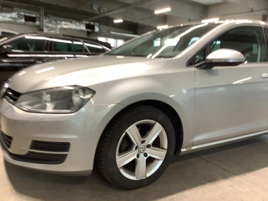 Volkswagen Golf VII 1.6 TDI Comfortline BlueMotion Tech 2012 – снимка 2