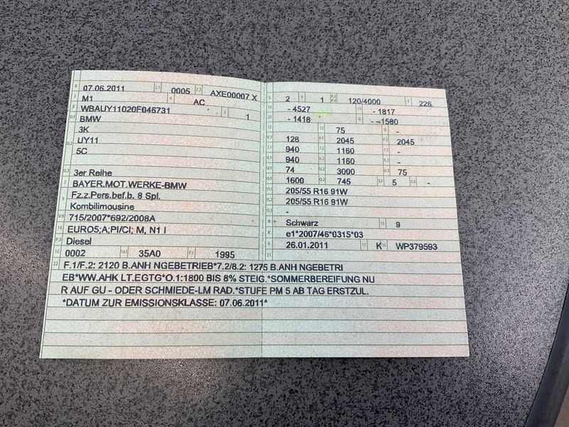 BMW 3er 320d 2011 – снимка 5