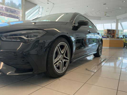 Mercedes-Benz CLA-Klasse CLA 220 d Shooting Brake AMG Line 2024 – снимка 2