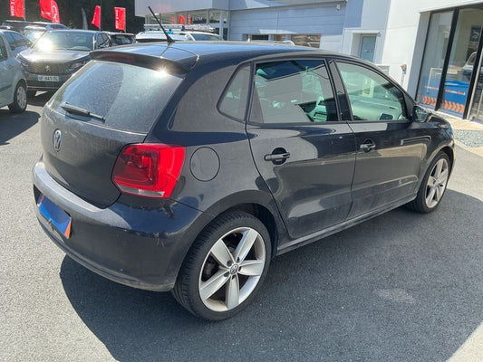 Volkswagen Polo 1.6 TDI Sportline 2010 – снимка 2