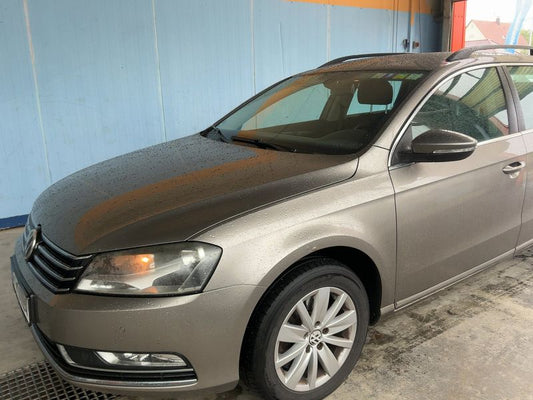Volkswagen Passat 2.0 TDI Comfortline BlueMotion Tech 2012 – снимка 2