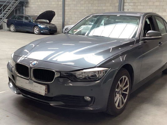 BMW 3er 318d Lounge 2013 – снимка 2