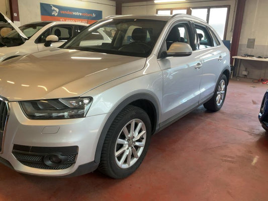 Audi Q3 2.0 TDI Ambiente 2014 – снимка 2