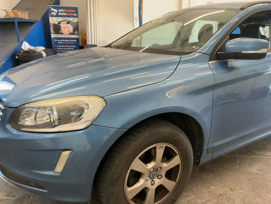 Volvo XC60 2.0 D4 Momentum 2WD 2017 – снимка 2