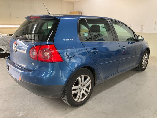 Volkswagen Golf V 1.6 Tour Edition 2007 – снимка 2