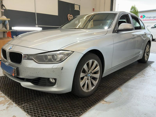BMW 3er 328i xDrive 2013 – снимка 2