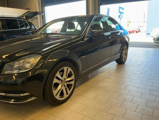 Mercedes-Benz C-Klasse C 180 CGI BlueEfficiency Avantgarde 2012 – снимка 2