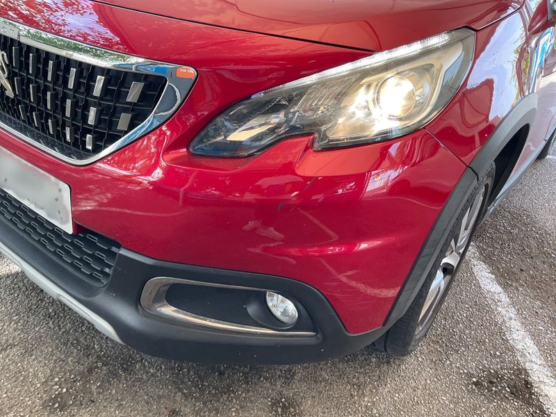 Peugeot 2008 1.6 Blue-HDi Allure 2017 – снимка 36