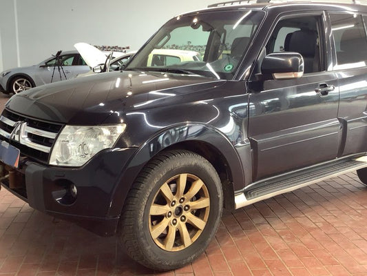 Mitsubishi Pajero 3.8 V6 Mivec Instyle 2010 – снимка 2