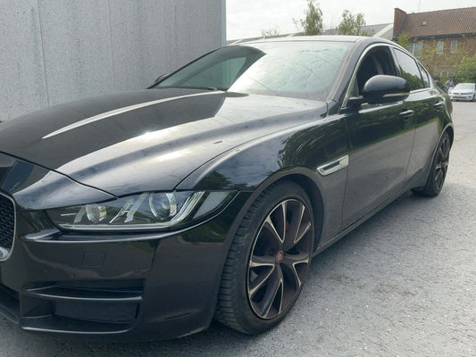 Jaguar XE 20d Prestige 2016 – снимка 2